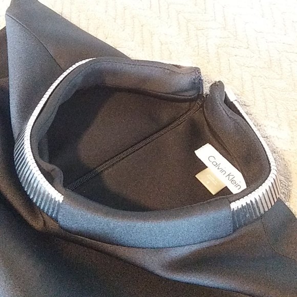 Calvin Klein Women's Scuba Sheath Sleeveless Dress - Color Black - Size 4 - Picture 6 of 16